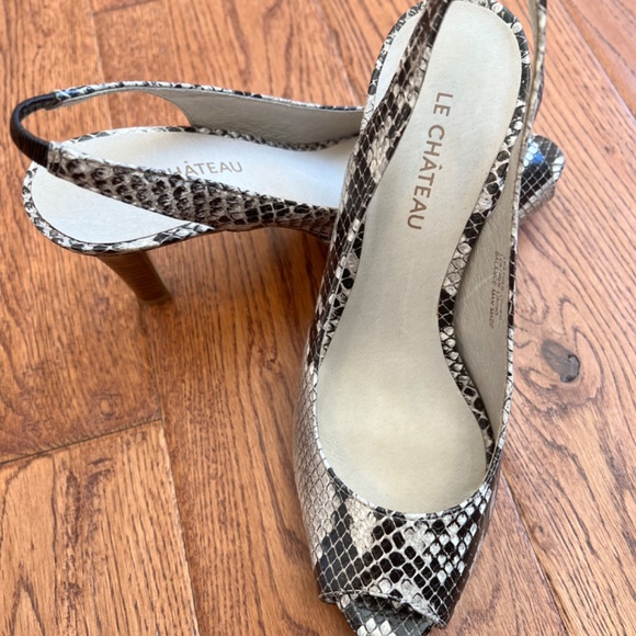 Le Chateau Snake Skin Sling Back Pumps - US 5M - Picture 3 of 7